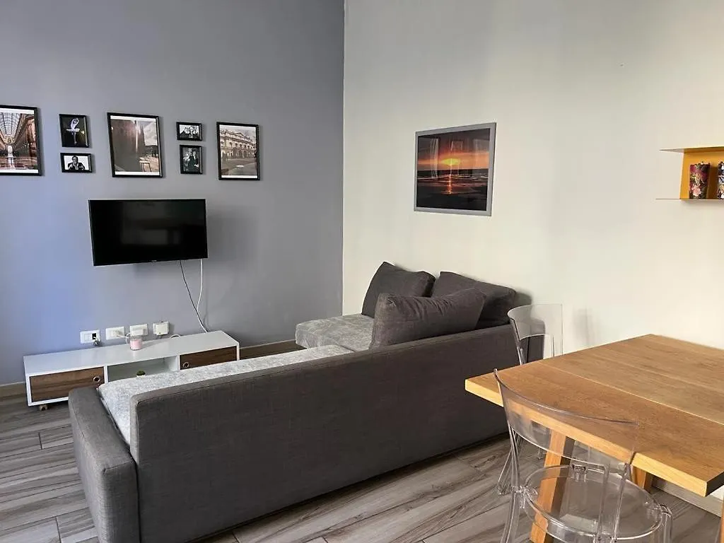 Casa Dalmazio Daire Milano