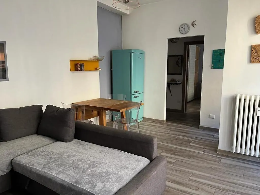 Casa Dalmazio Daire Milano 0*,  İtalya